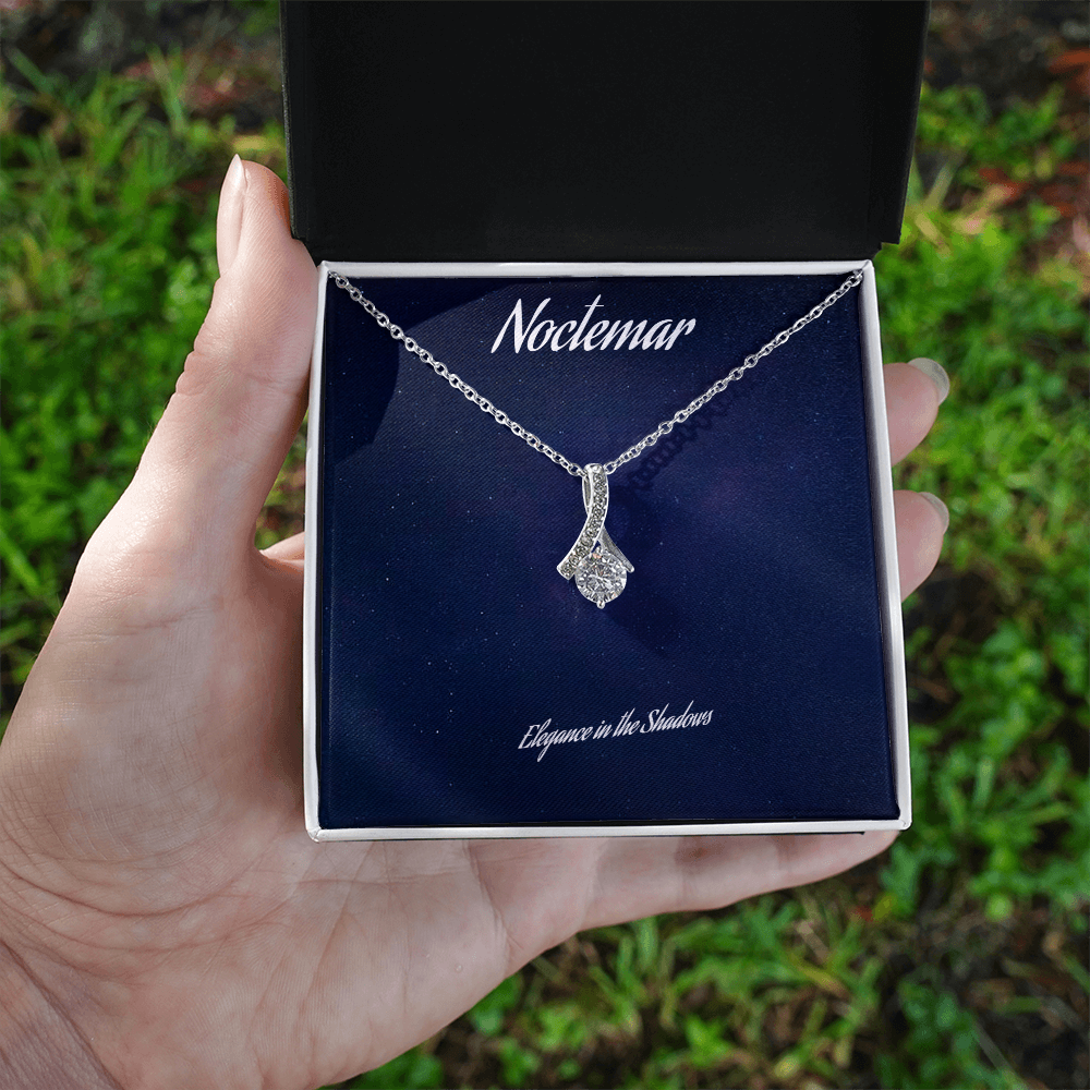 The Alluring Beauty Necklace - Noctemar edition